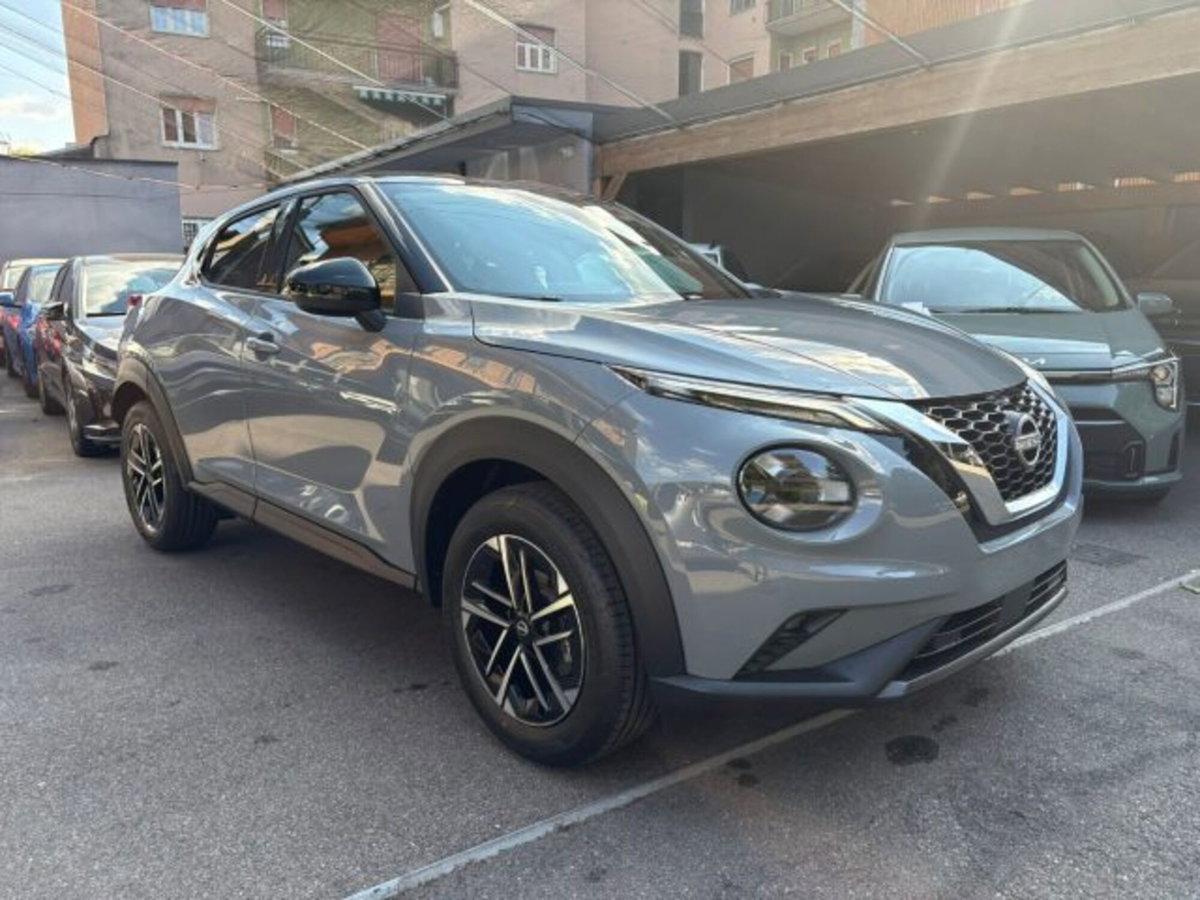 Nissan Juke 1.0 dig-t N-Connecta 114cv (2)