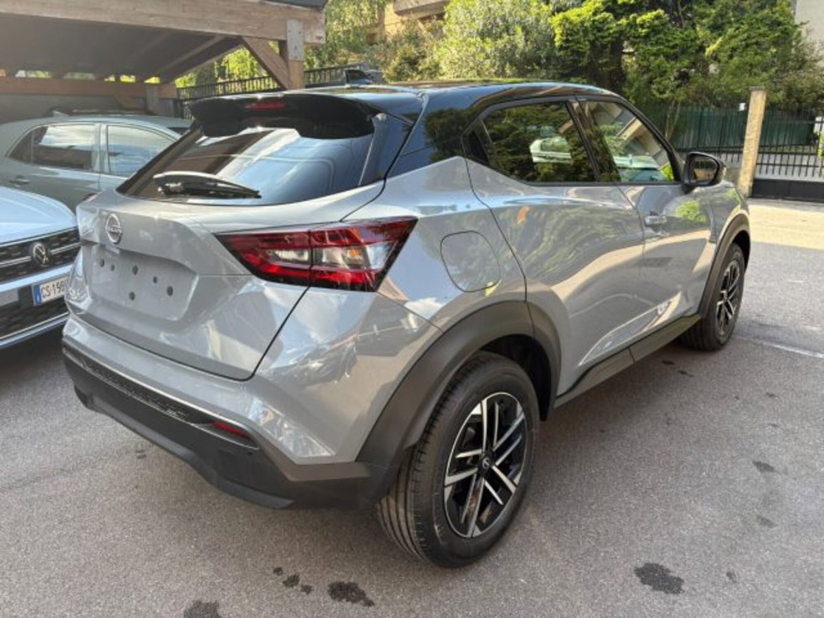 Nissan Juke 1.0 dig-t N-Connecta 114cv (4)