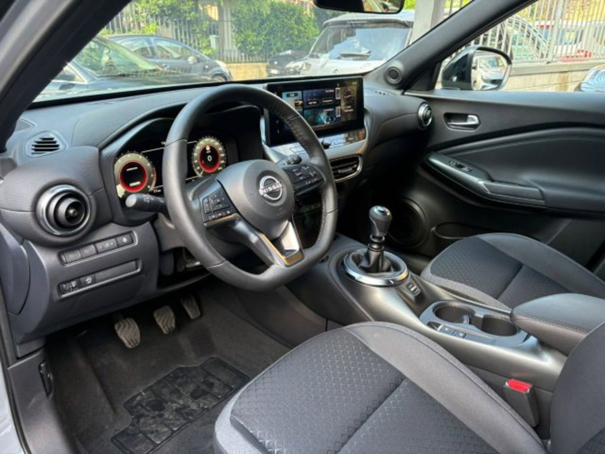 Nissan Juke 1.0 dig-t N-Connecta 114cv (6)