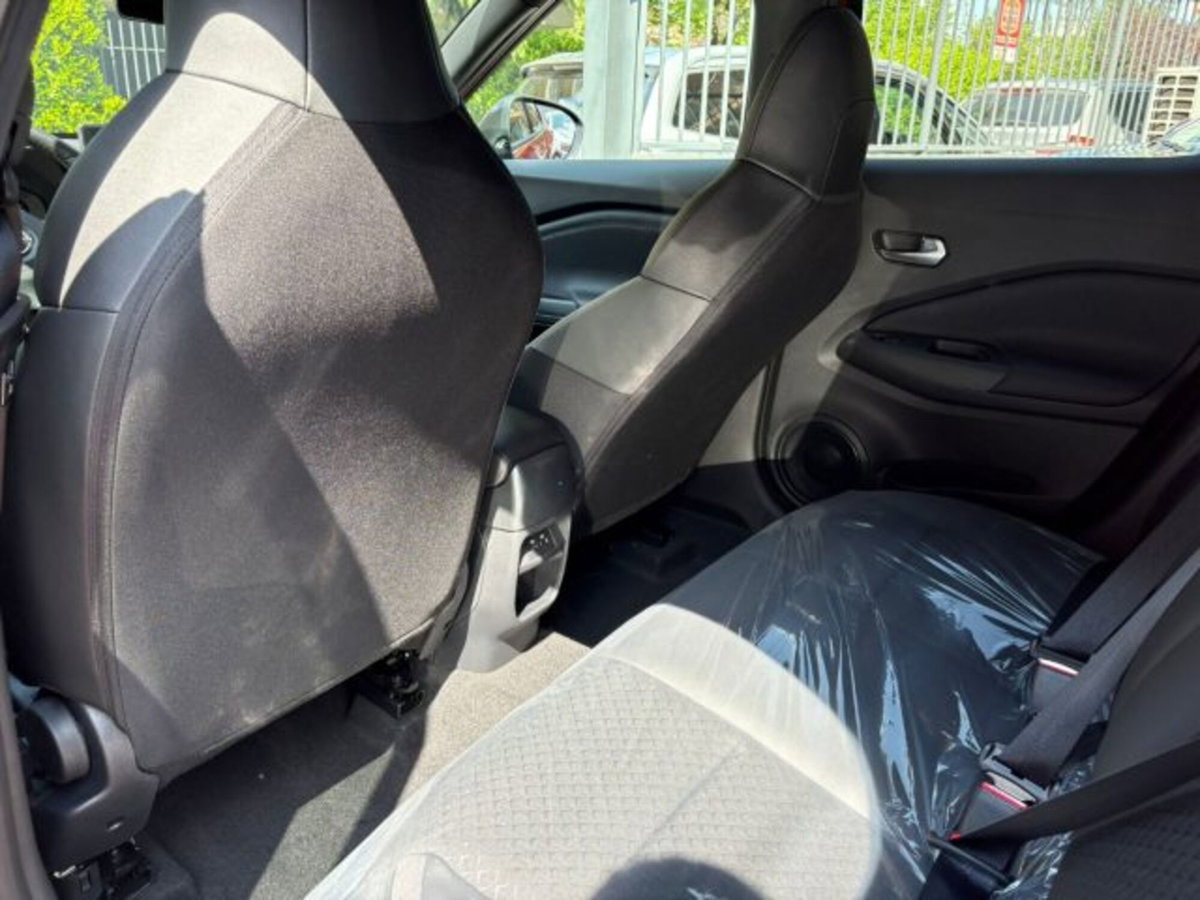 Nissan Juke 1.0 dig-t N-Connecta 114cv dct (16)