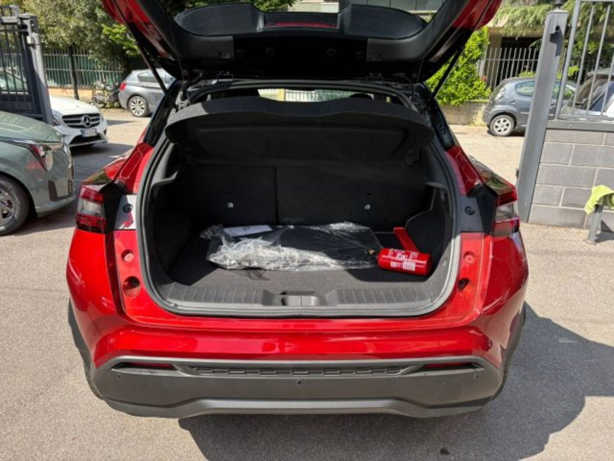 Nissan Juke 1.0 dig-t N-Connecta 114cv dct (18)
