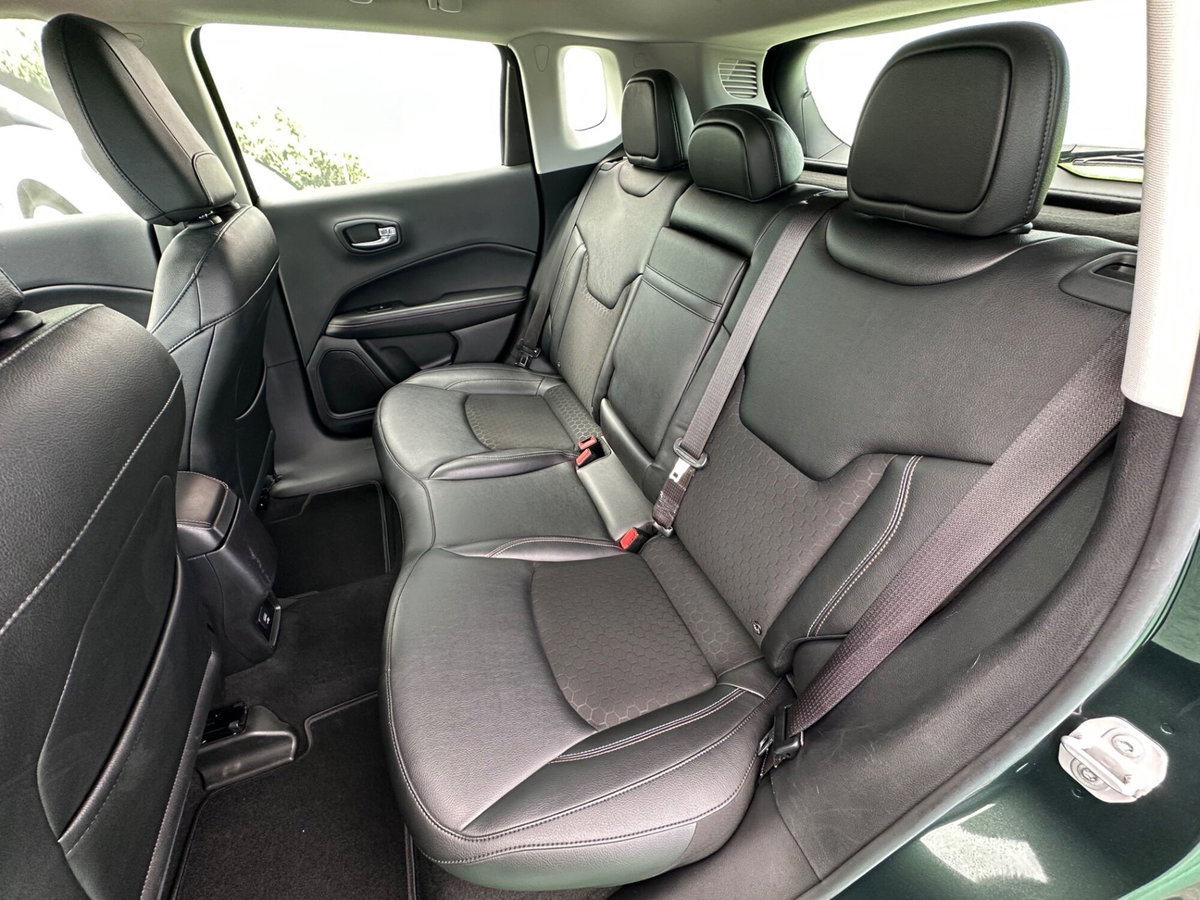 Jeep Compass 1.6 Multijet II 2WD Longitude (8)