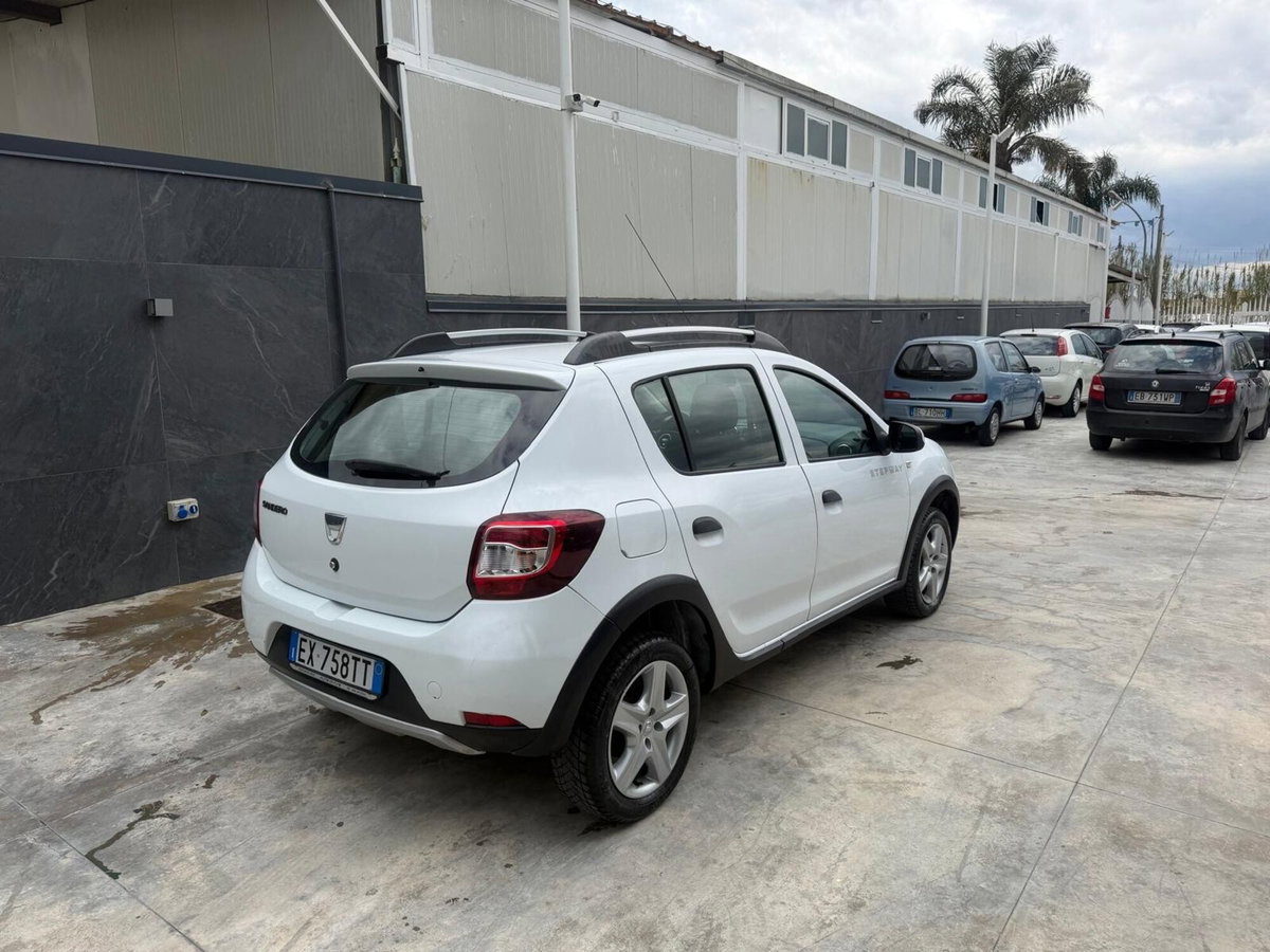 Dacia Sandero Stepway 1.5 dCi 8V 90CV Prestige (4)