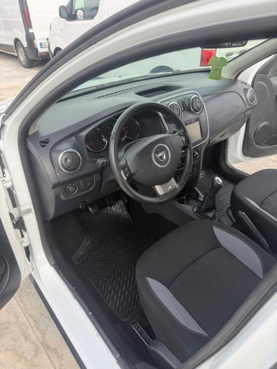 Dacia Sandero Stepway 1.5 dCi 8V 90CV Prestige (8)