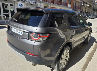 Land Rover Discovery Sport 2.2 TD4 HSE Luxury (4)
