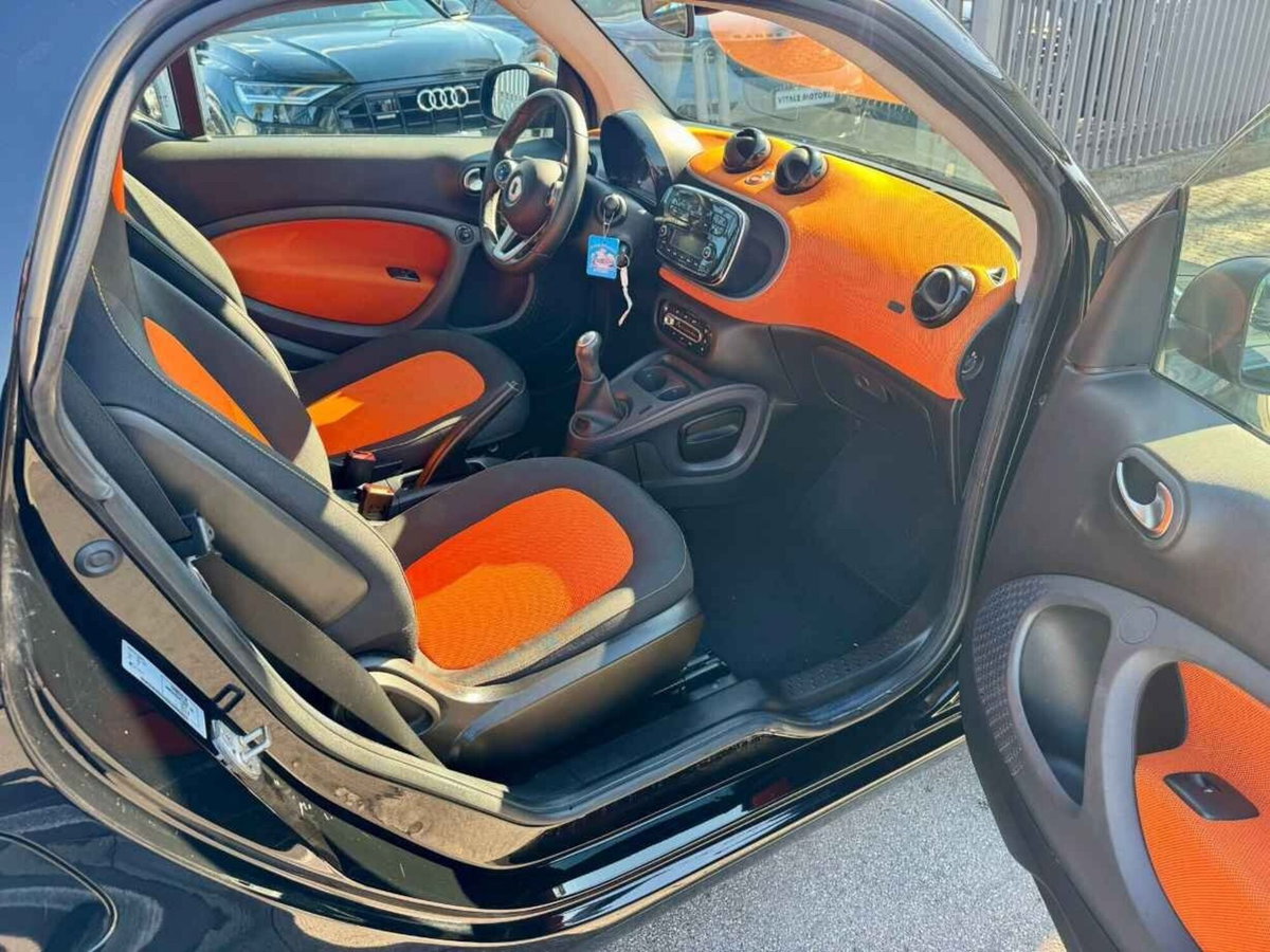 smart Fortwo 1000 52 kW MHD coupé passion (12)
