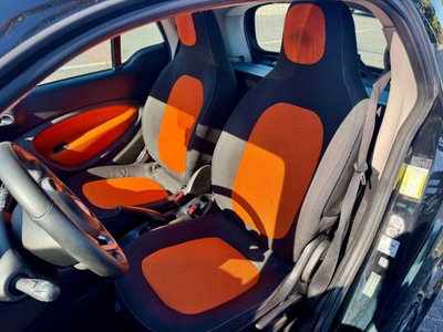 smart Fortwo 1000 52 kW MHD coupé passion (17)