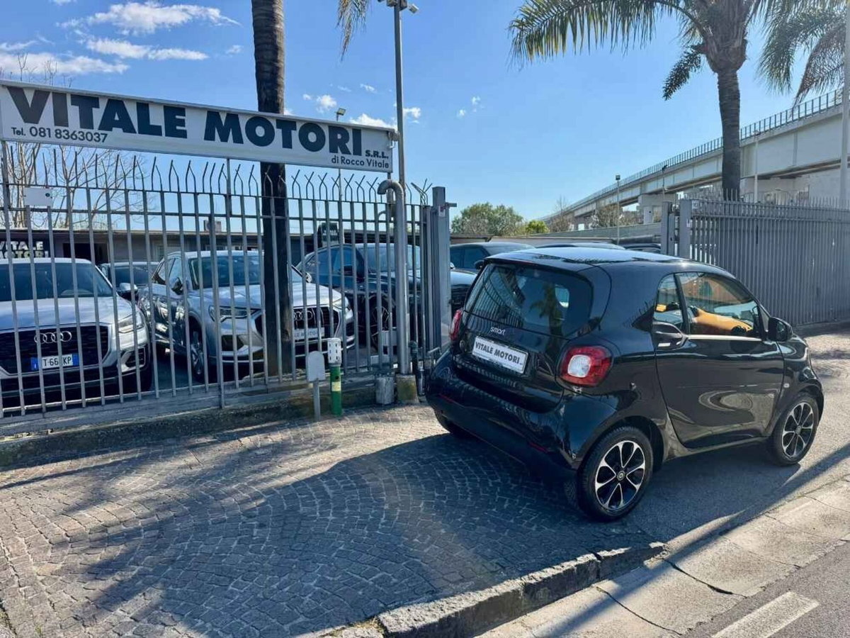 smart Fortwo 1000 52 kW MHD coupé passion (6)