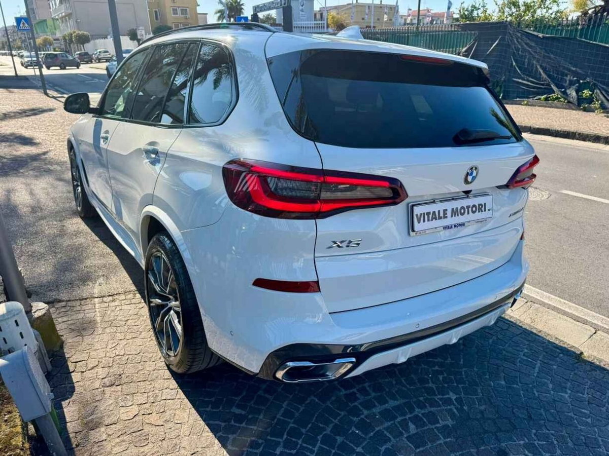 BMW X5 xDrive25d Msport (10)