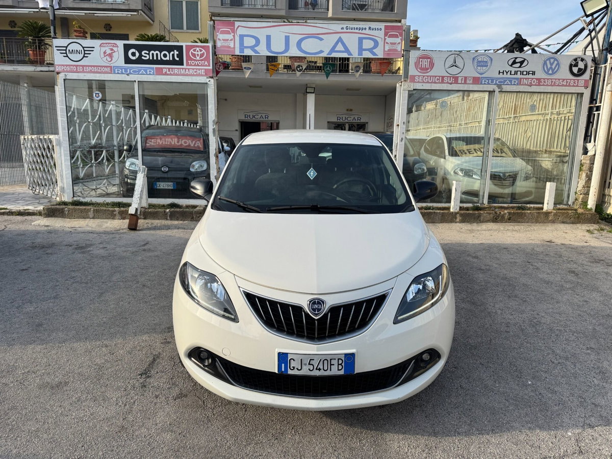 Lancia Ypsilon 1.2 69 CV 5 porte GPL Ecochic Gold