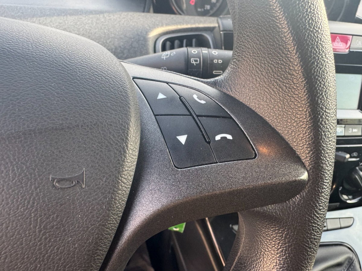 Lancia Ypsilon 1.2 69 CV 5 porte GPL Ecochic Gold (11)