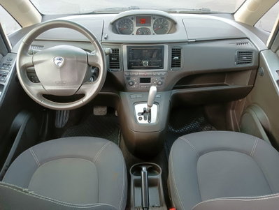 Lancia Musa 1.4 16V DFN Platinum (11)
