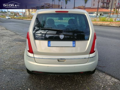 Lancia Musa 1.4 16V DFN Platinum (5)
