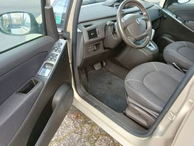 Lancia Musa 1.4 16V DFN Platinum (7)