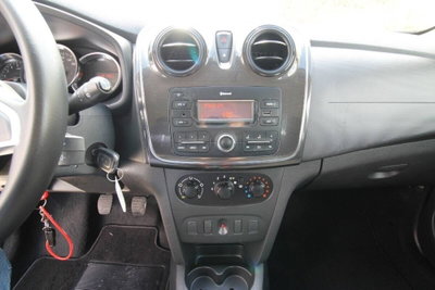 Dacia Logan MCV 0.9 TCe 12V 90CV TurboGPL Start&Stop Comfort (9)