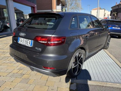 Audi A3 Sportback 40 TDI quattro S tronic Business (5)