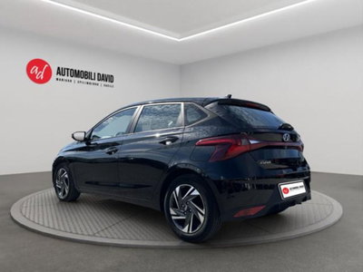 Hyundai i20 1.2 mpi Connectline mt (3)