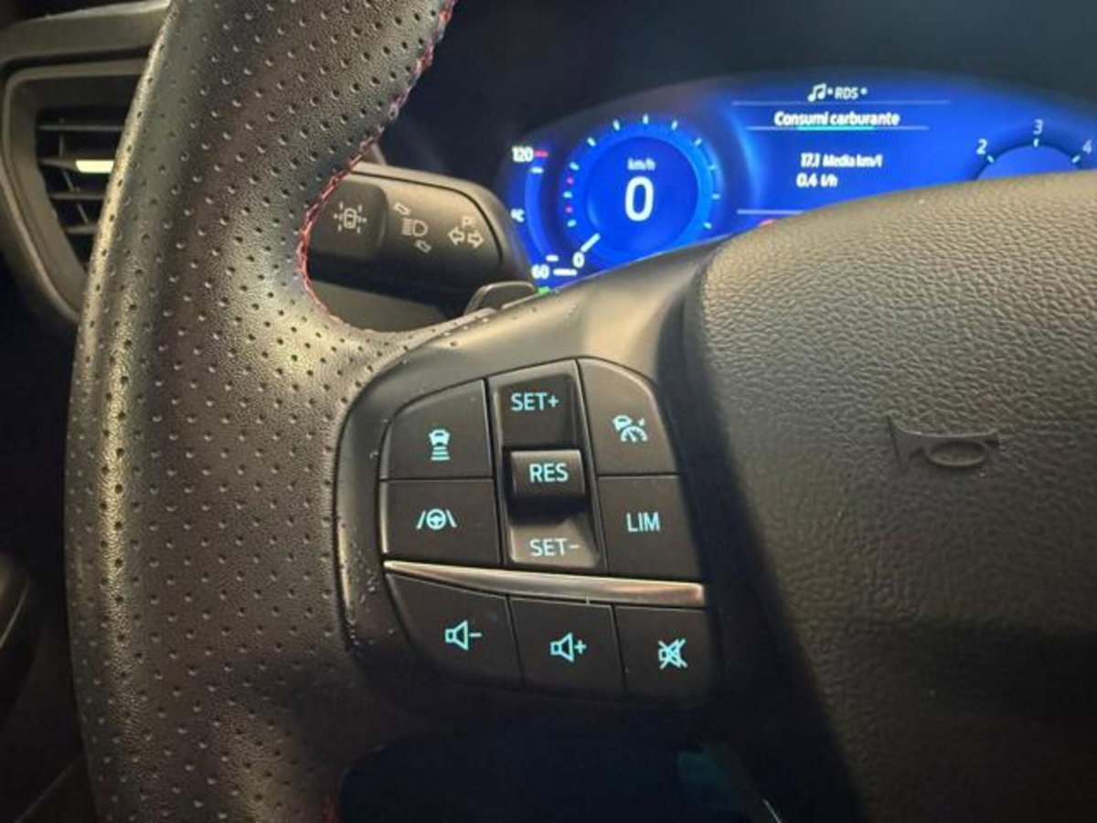 Ford Kuga 1.5 EcoBlue 120 CV aut. 2WD ST-Line X Design (19)