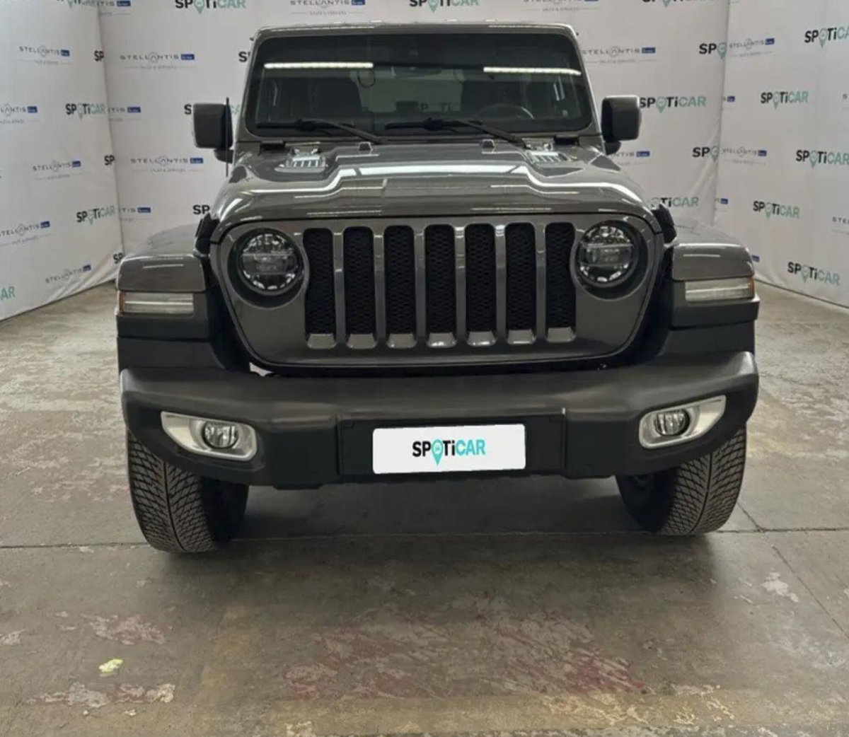 Jeep Wrangler 2.0 Turbo Sahara (2)