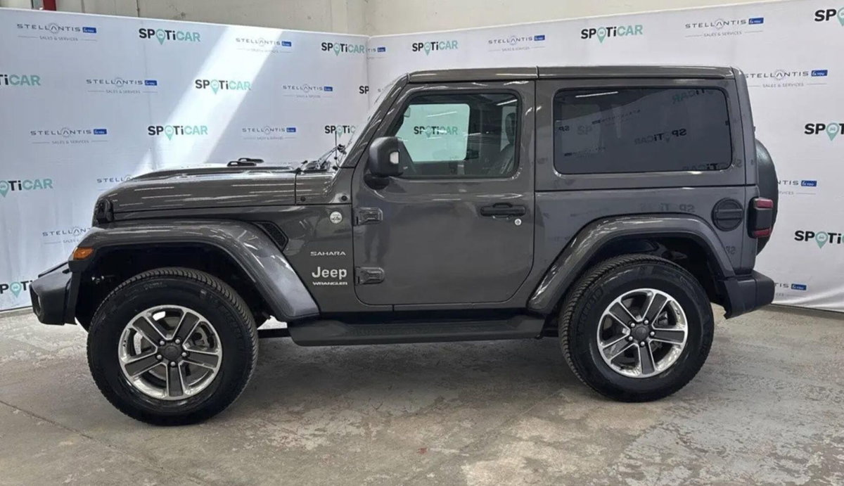 Jeep Wrangler 2.0 Turbo Sahara (4)