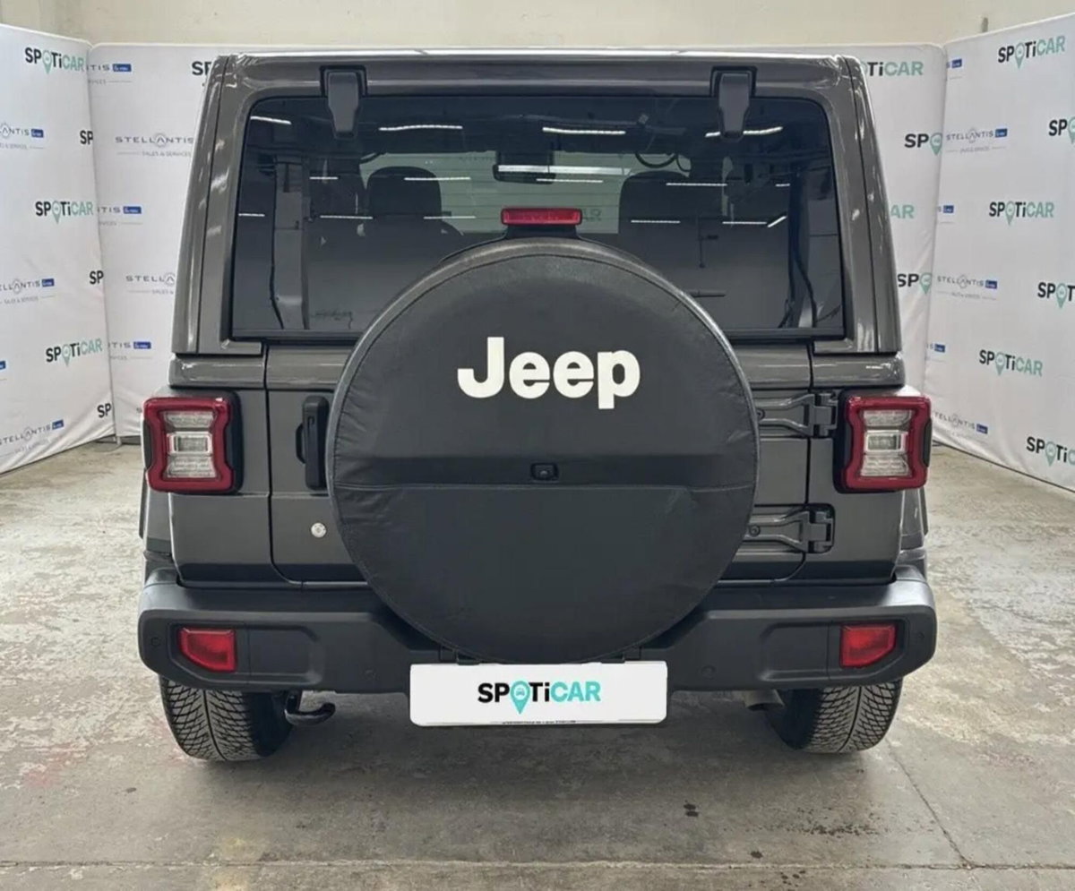 Jeep Wrangler 2.0 Turbo Sahara (6)