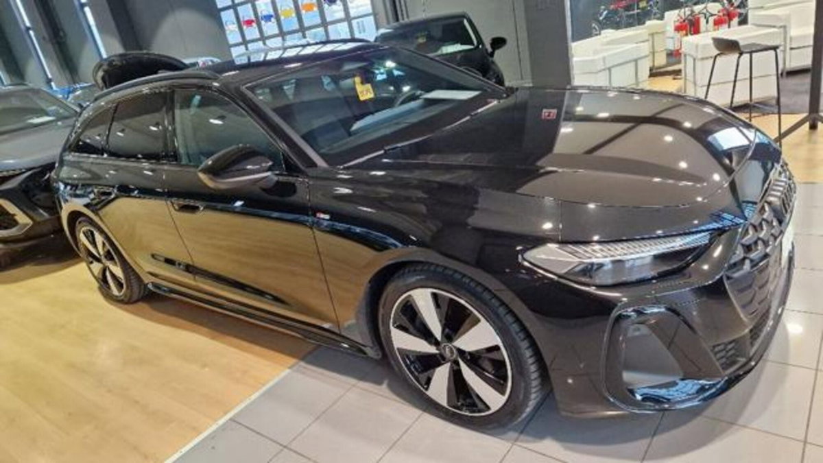 Audi A5 Avant 2.0 tdi mhev+ S line edition 204cv s-tronic (9)