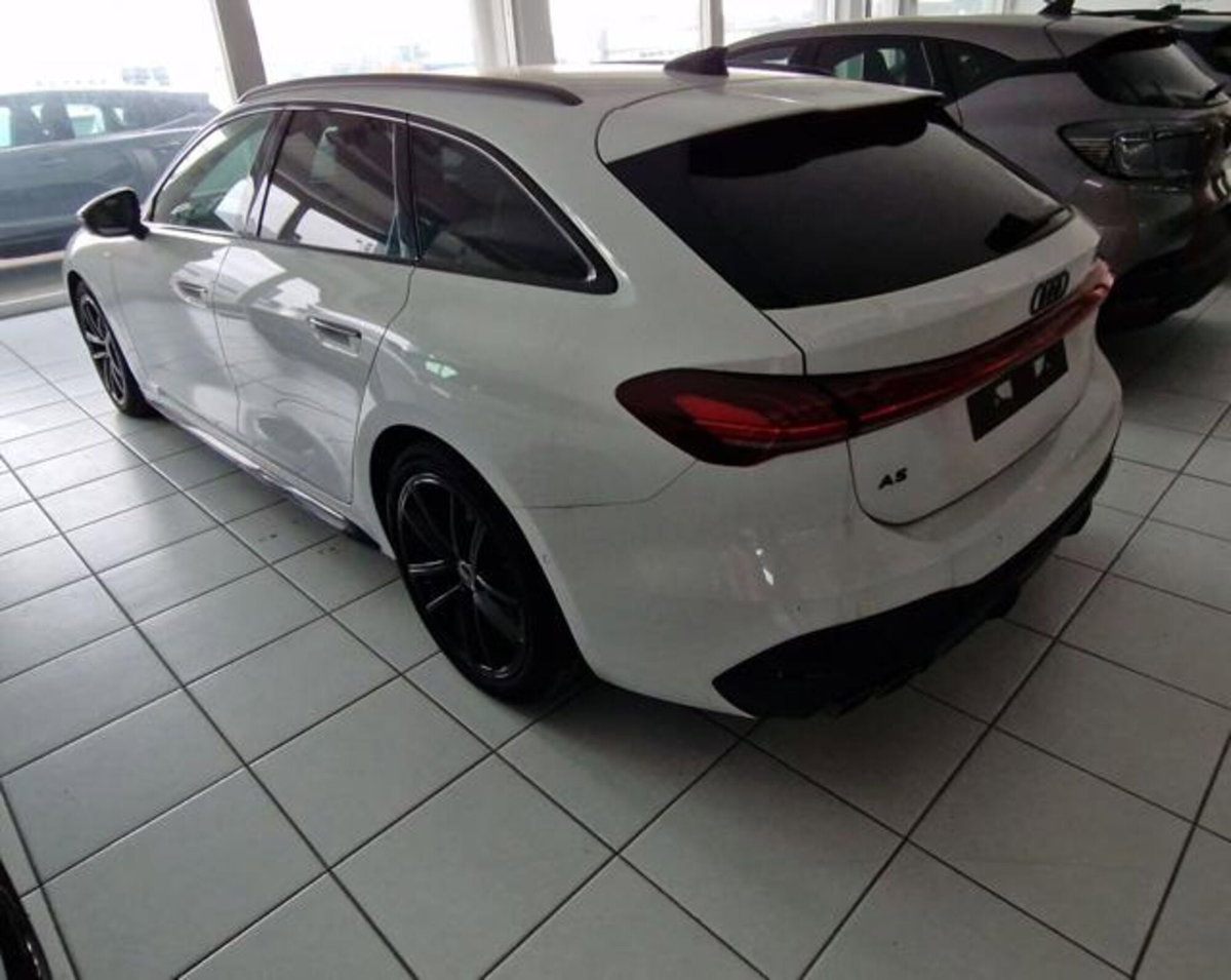 Audi A5 Avant 2.0 tdi mhev+ S line edition 204cv s-tronic (5)