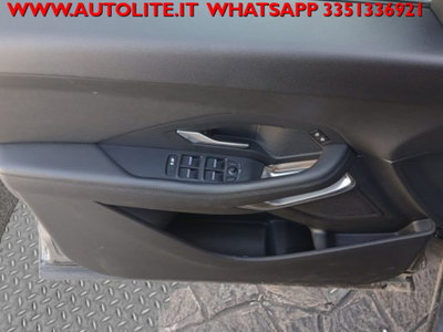Jaguar E-Pace 2.0D I4 163 CV AWD Auto S (12)