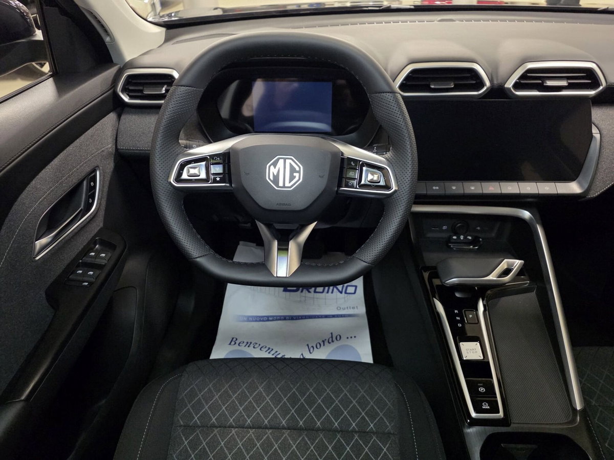 Mg ZS 1.5 hybrid+ Comfort auto (11)