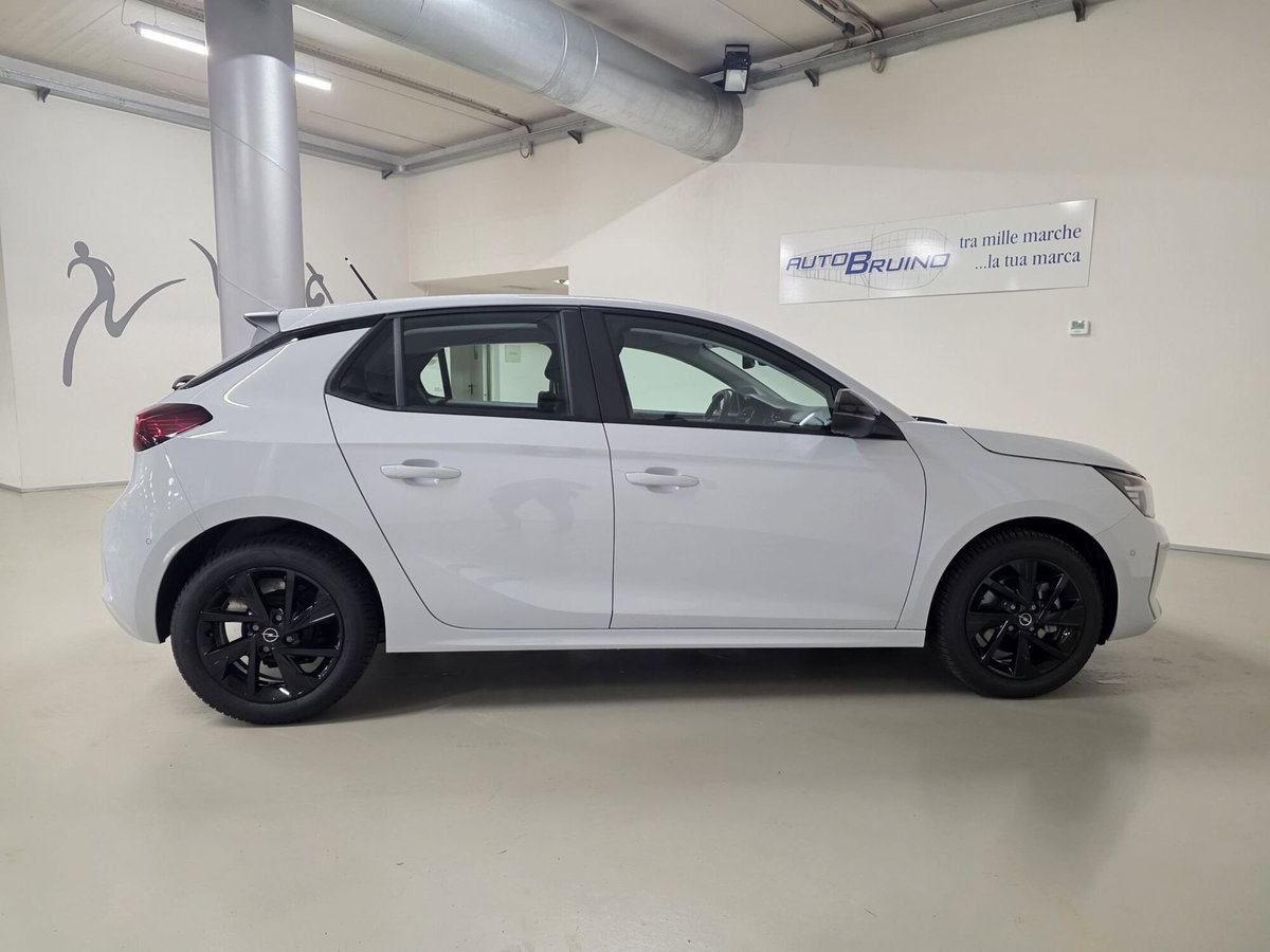 Opel Corsa 1.2 Yes s&s 100cv (4)