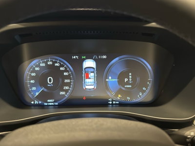 Volvo XC40 T2 automatico Core (10)