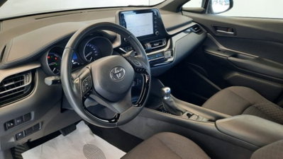 Toyota Toyota C-HR 1.8 Hybrid E-CVT Active (8)
