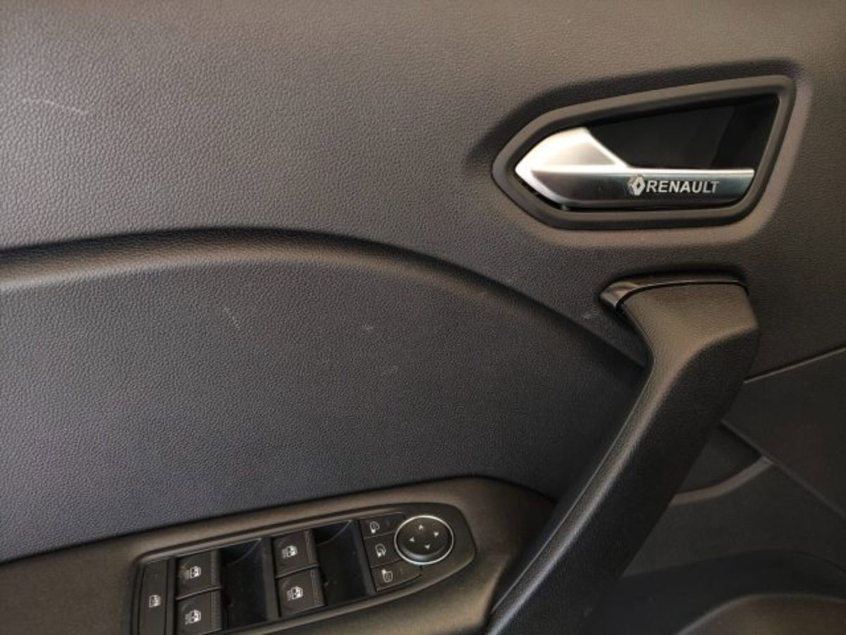 Renault Captur Full Hybrid E-Tech 145 CV Equilibre (15)