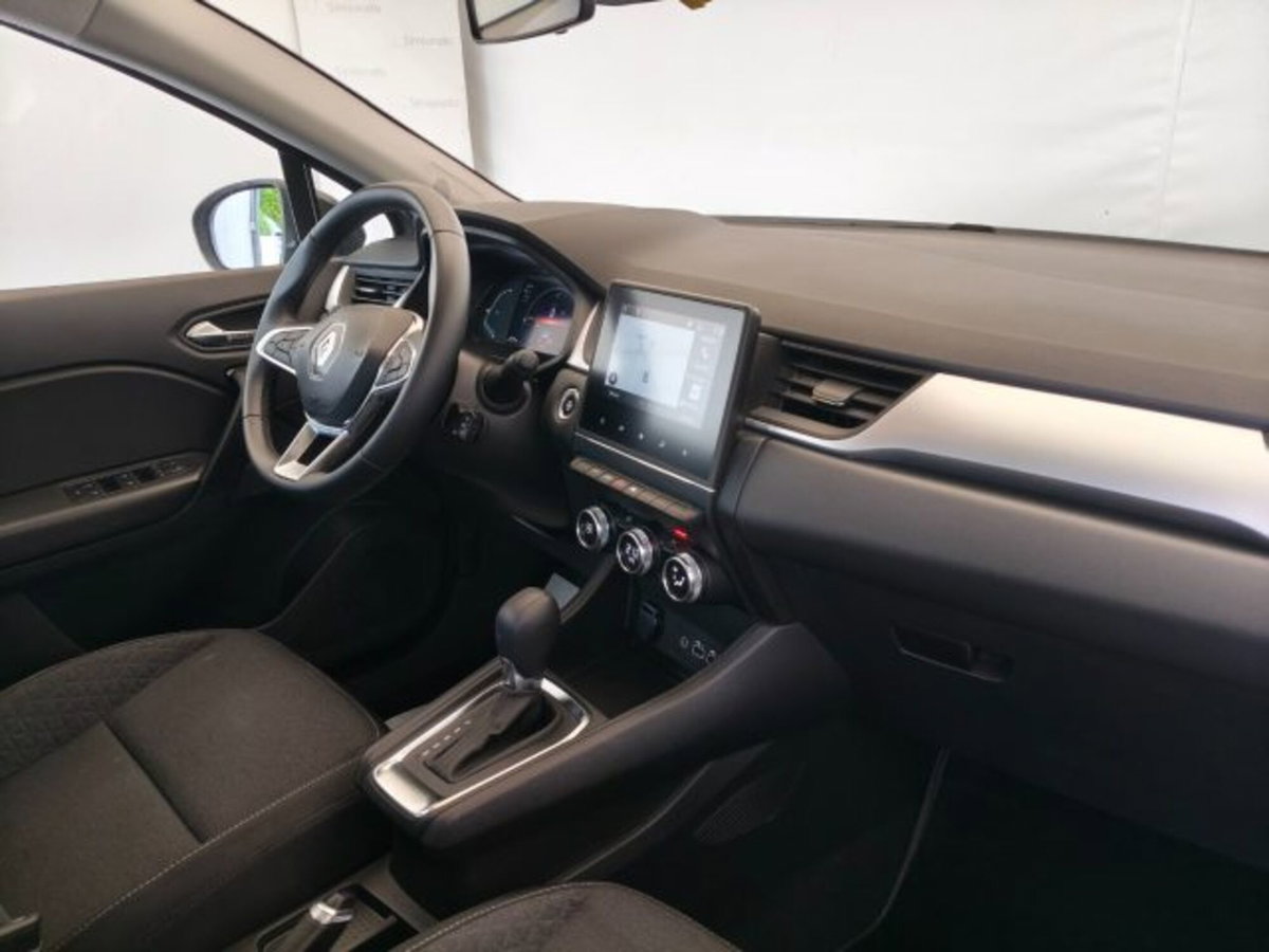 Renault Captur Full Hybrid E-Tech 145 CV Equilibre (9)