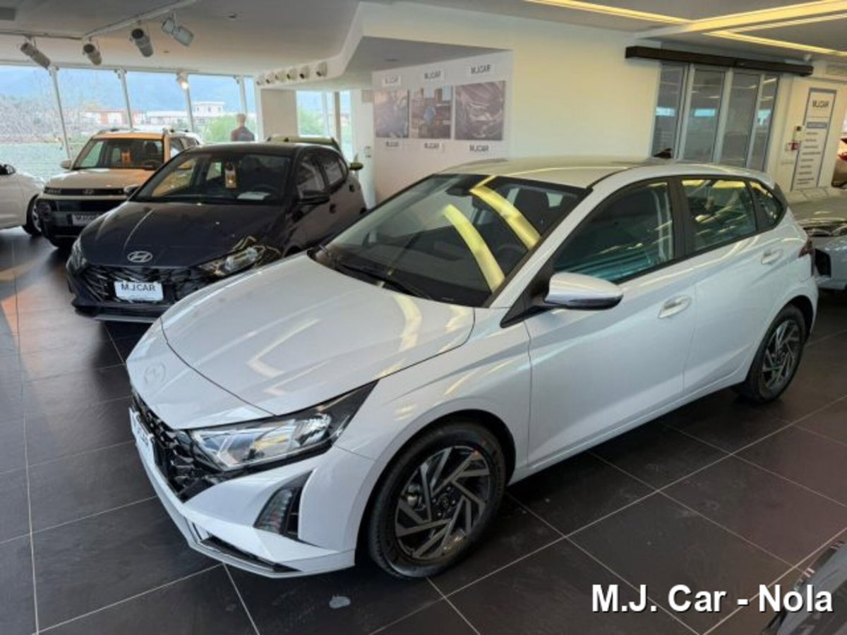 Hyundai i20 1.0 t-gdi Dark Line 90cv mt (2)