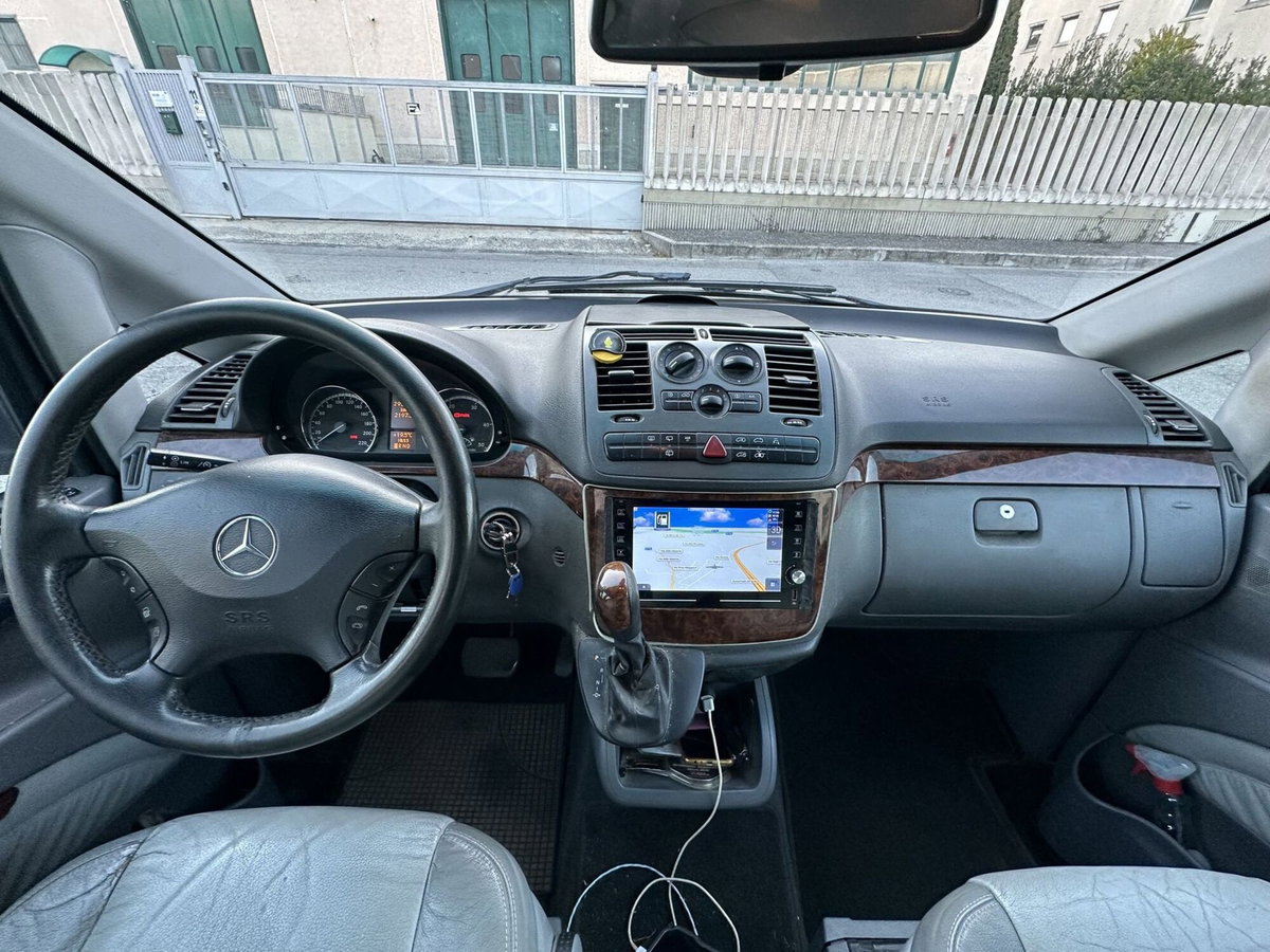 Mercedes-Benz Viano 3.0 CDI NARNIA Trend (12)
