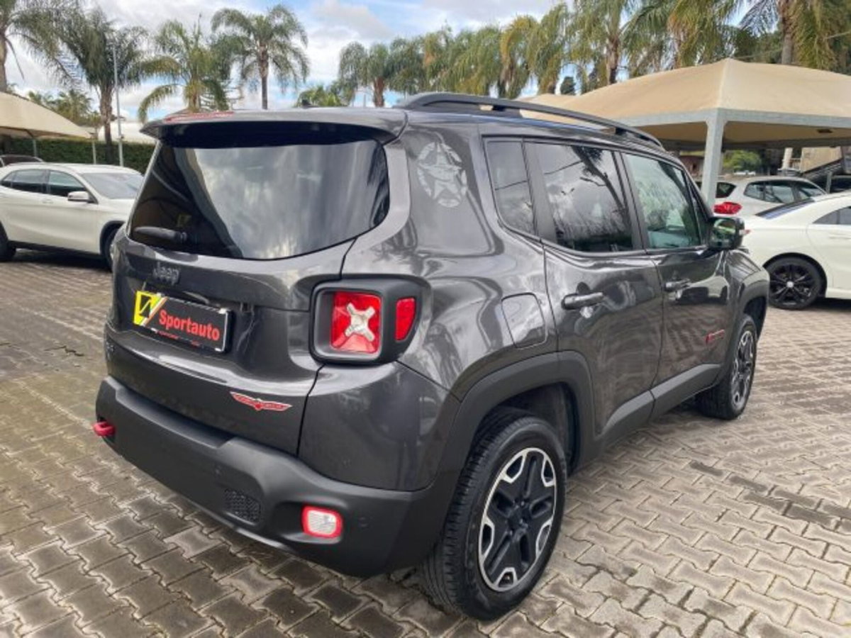 Jeep Renegade 2.0 Mjt 170CV 4WD Active Drive Low Trailhawk (3)