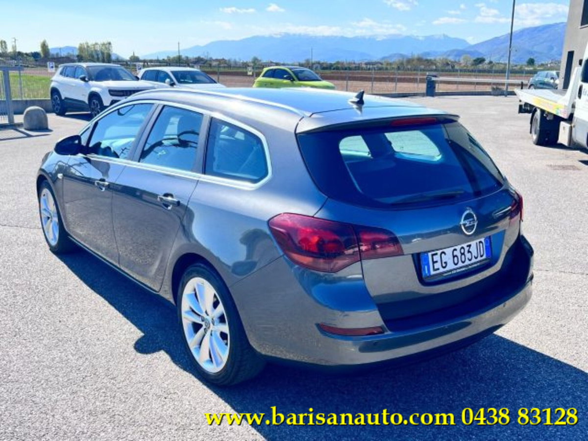 Opel Astra Station Wagon 1.7 CDTI 110CV Station Wagon Cosmo (4)