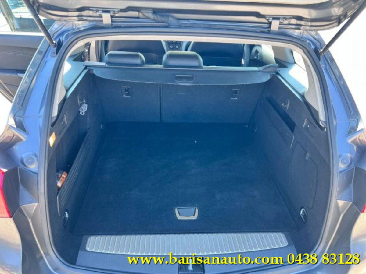 Opel Astra Station Wagon 1.7 CDTI 110CV Station Wagon Cosmo (8)