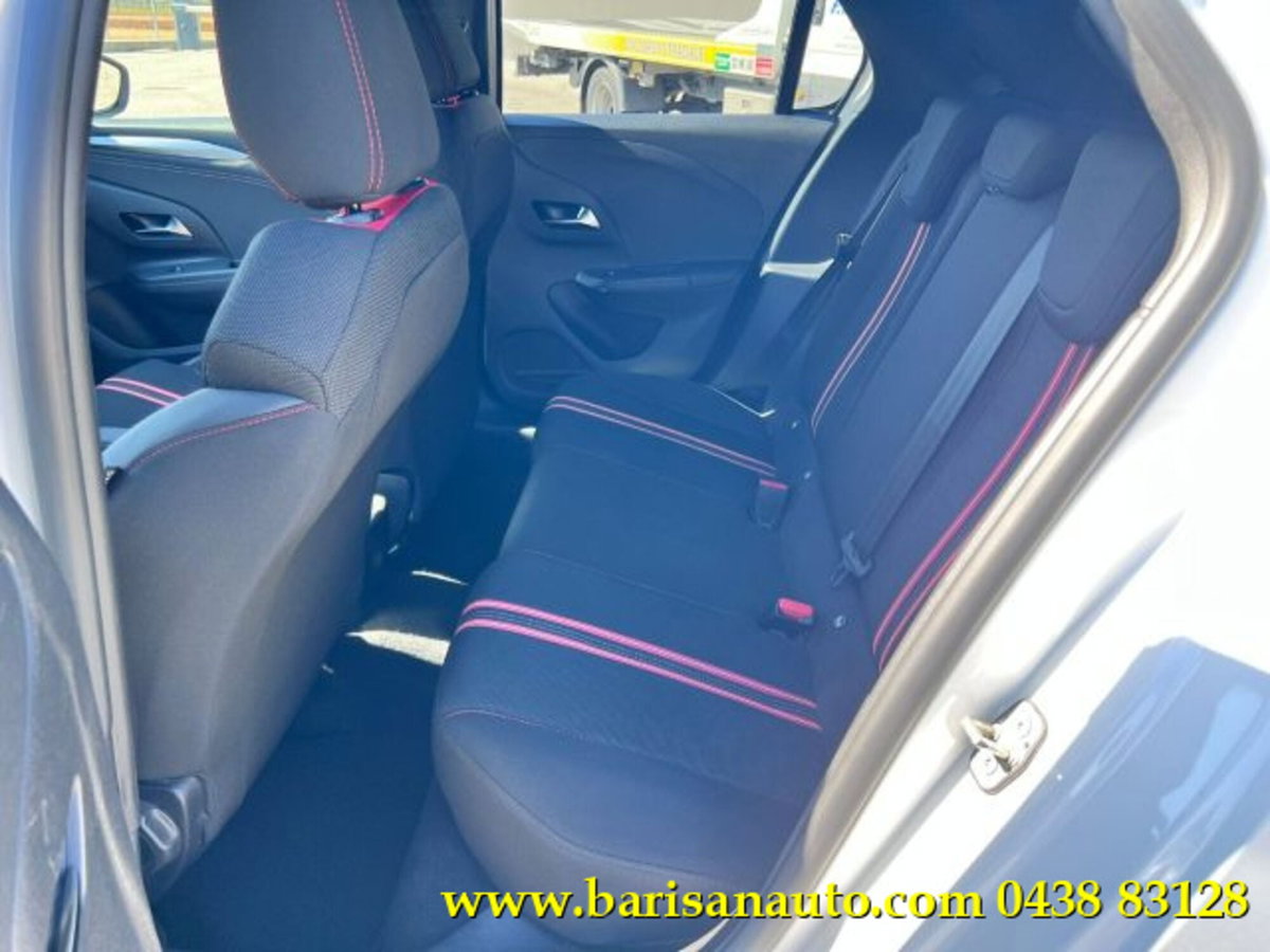 Opel Corsa 1.2 100 CV GS Line (7)