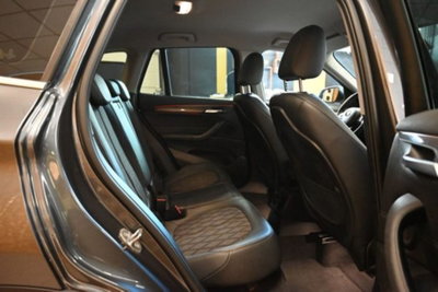 BMW X1 sDrive 18d Msport (11)