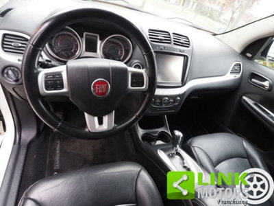 Fiat Freemont 2.0 Mjt 170 CV 4x4 Automatica Lounge (14)