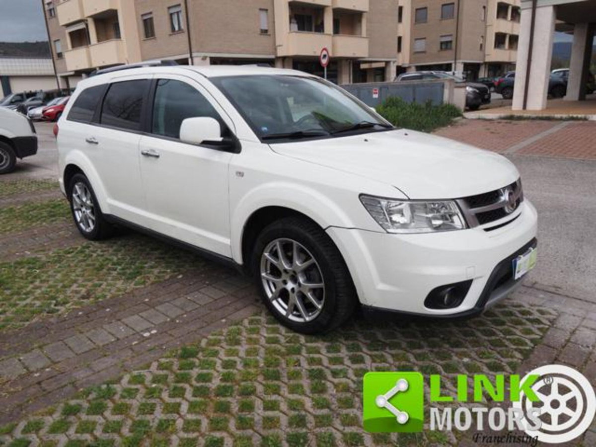 Fiat Freemont 2.0 Mjt 170 CV 4x4 Automatica Lounge (3)