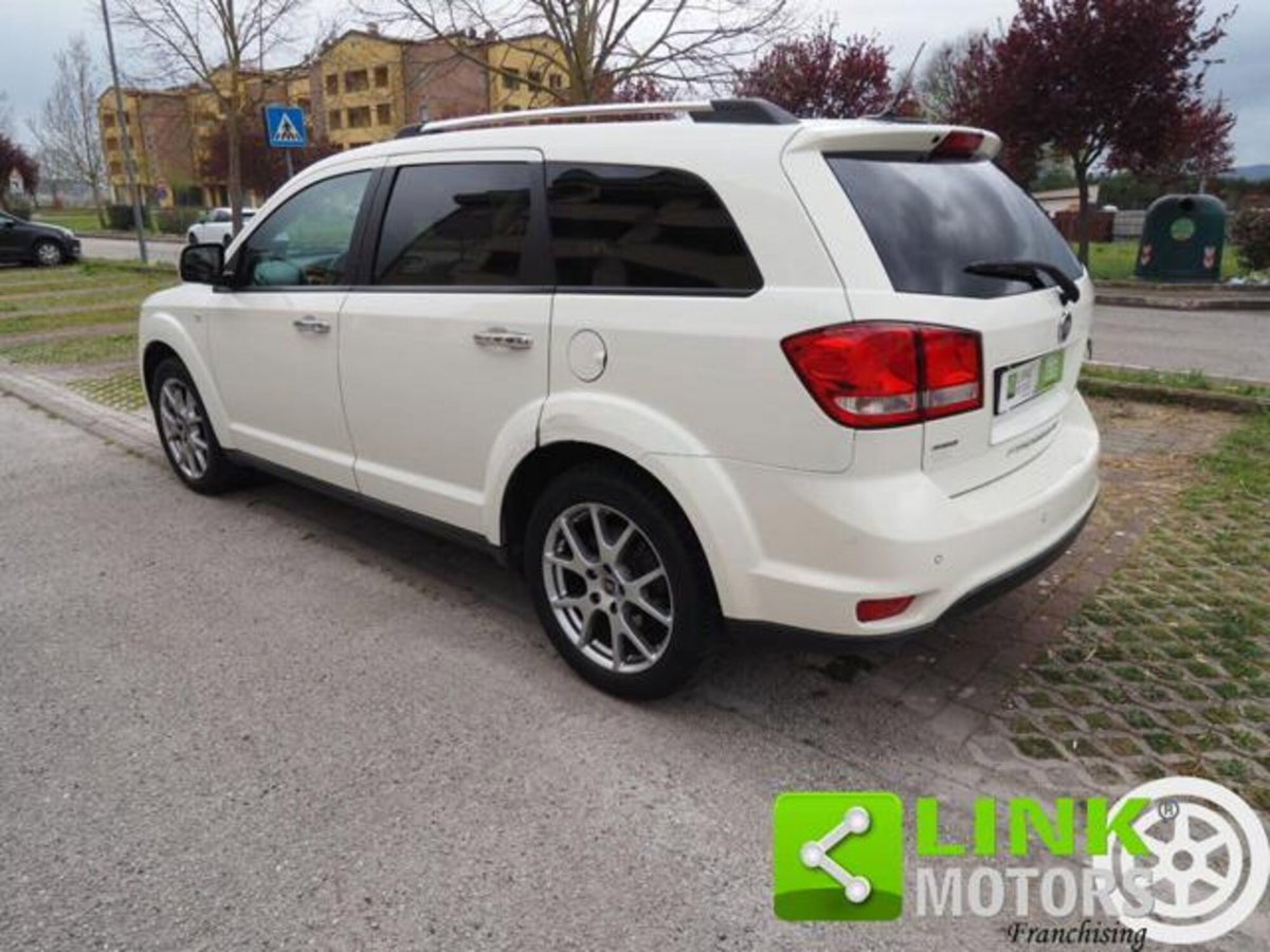 Fiat Freemont 2.0 Mjt 170 CV 4x4 Automatica Lounge (7)