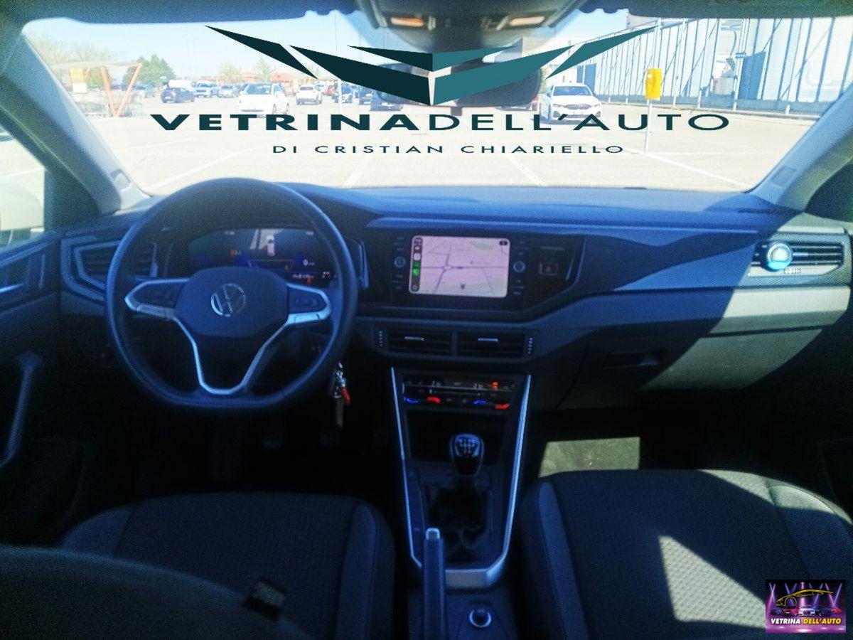 Volkswagen Polo 1.0 tsi Life 95cv (13)