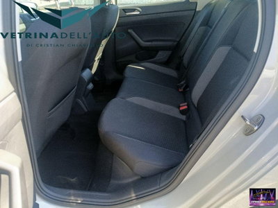 Volkswagen Polo 1.0 tsi Life 95cv (17)
