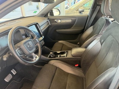 Volvo XC40 T4 AWD Geartronic R-design (11)
