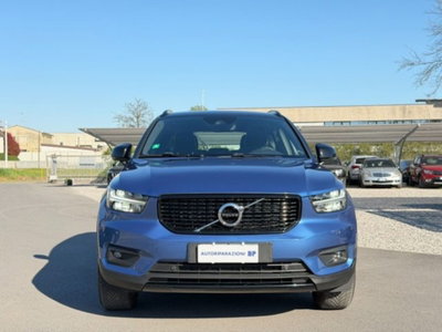 Volvo XC40 T4 AWD Geartronic R-design (2)