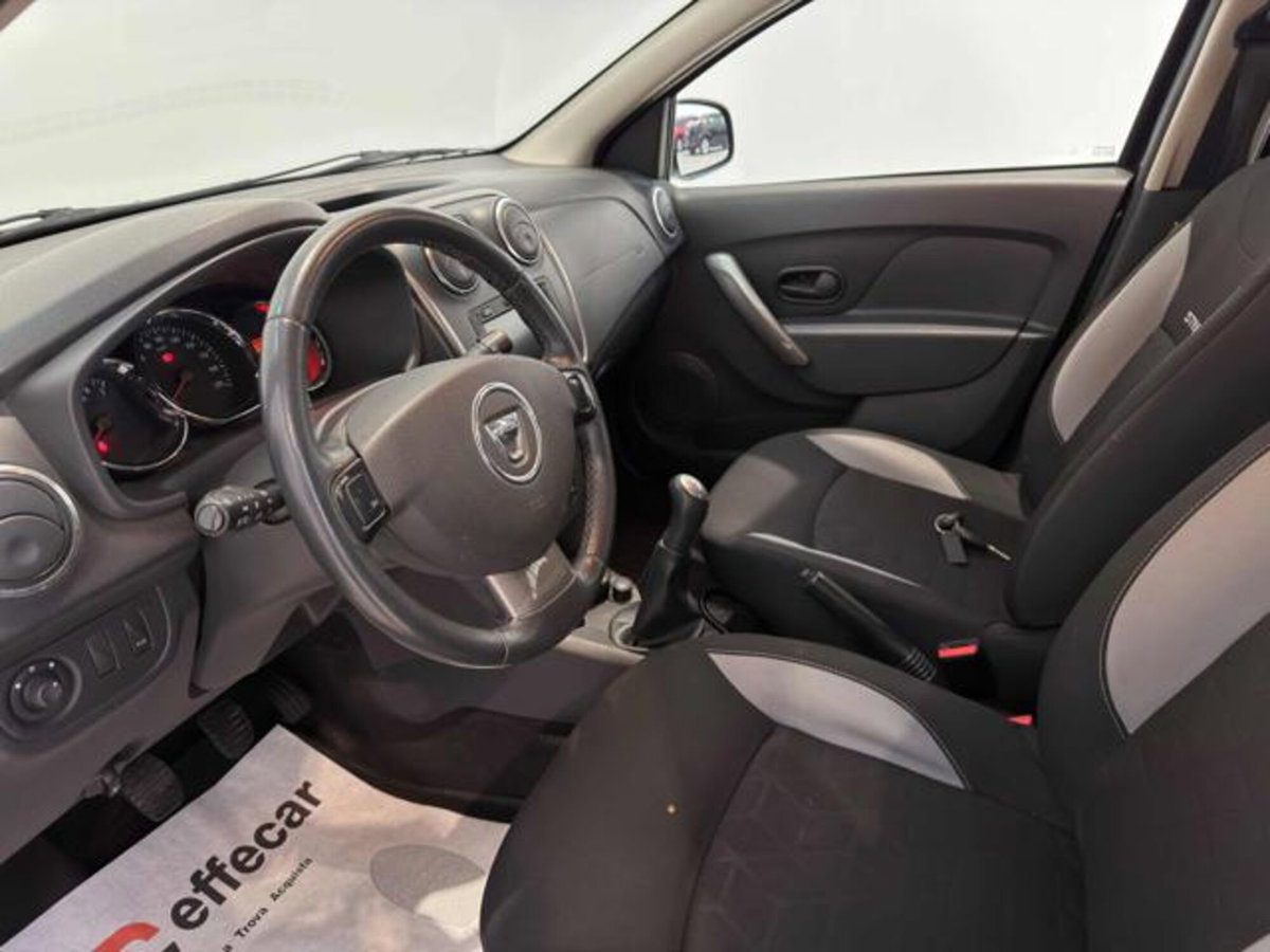 Dacia Sandero Stepway 900 TCe 12V 90CV Prestige (7)