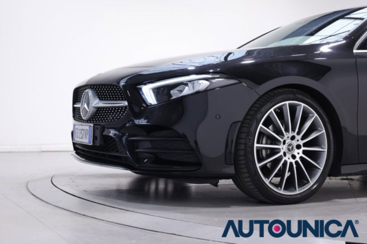 Mercedes-Benz Classe A Sedan 200 d Automatic 4p. Premium (11)